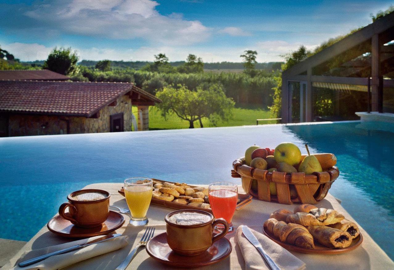 Villa Hotel Valle Del Marta Resort Tarquinia Exteriör bild